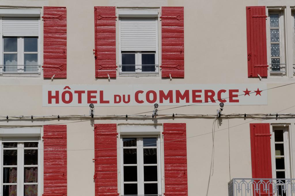 Hotel Du Commerce Pont-Saint-Esprit Exteriör bild